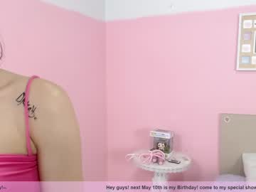 webcam girl little_effy18 live cam image #1748035