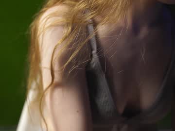 webcam girl tinabredley live cam image #6219223