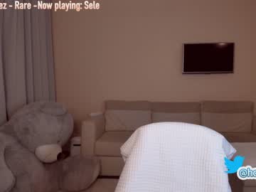 webcam girl hollyextra live cam image #1494532