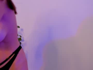 webcam girl elizabeth__gray live cam image #3496390