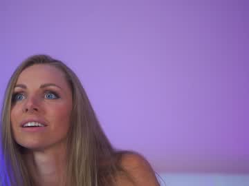 webcam girl eva_fashionista live cam image #5041454