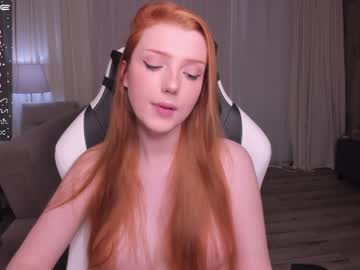 webcam girl lil_pumpkinpie live cam image #4095755
