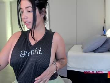 webcam girl amy_queen7 live cam image #4540413