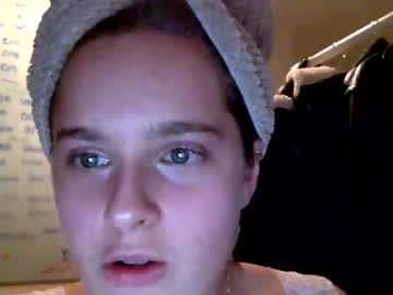 webcam girl prettygurl500516 live cam image #7089046