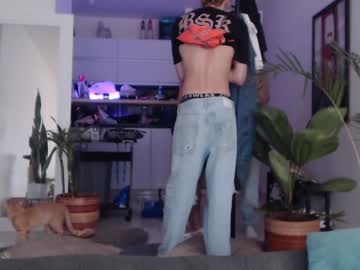 webcam man fratguysonline live cam image #2470640