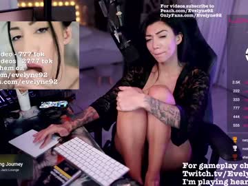 webcam girl evelyne92 live cam image #111354