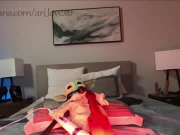 webcam couple ari_lovexo live cam image #5186325