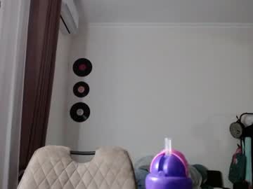 webcam girl valents_cherry live cam image #1451115