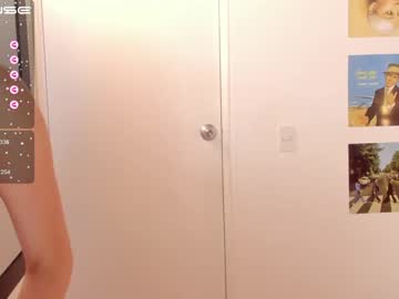 webcam girl little_effy18 live cam image #4428489