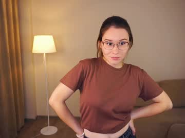 webcam girl odelynaclay live cam image #7043559