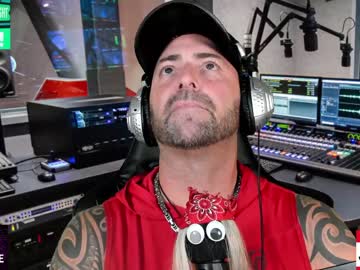 webcam man whaaaaaaaat live cam image #3119542