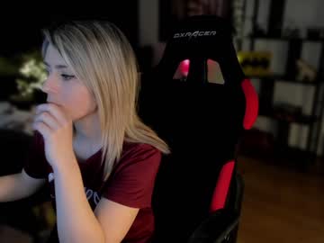 webcam girl kimilee22 live cam image #4527359