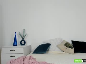 webcam girl evi_wow live cam image #4970408