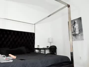 webcam girl surecakes live cam image #2973372