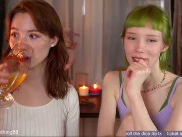 webcam girl li_on_line live cam image #1387927