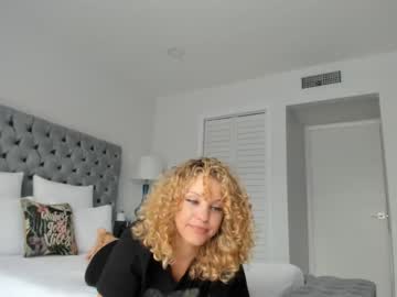 webcam girl theislandgirl live cam image #4806615