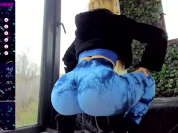 webcam girl sassyt33n live cam image #3946617