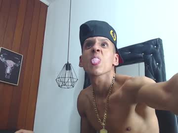 webcam man gaboreyes1 live cam image #6299231