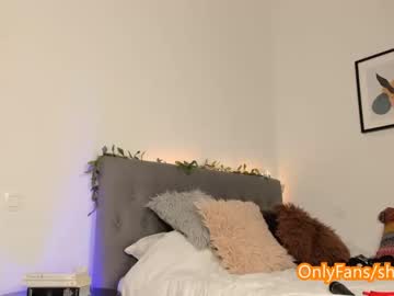 webcam girl hell_lo live cam image #3409116