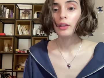 webcam girl wonderland_stia live cam image #6398048