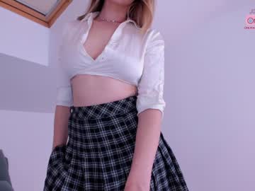 webcam girl aalliyahh live cam image #1775817