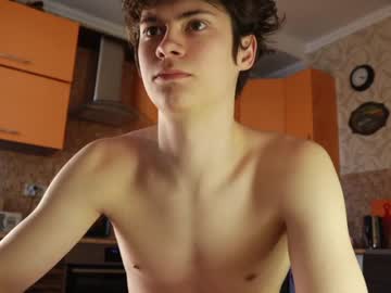 webcam man your_cute_friend live cam image #1399975