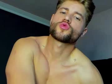 webcam man chriss_mayer live cam image #3286618