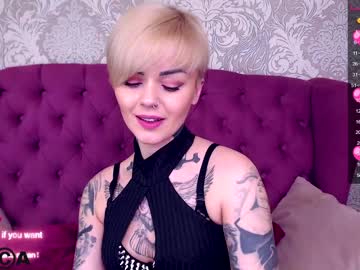 webcam girl emmakennett live cam image #3645770