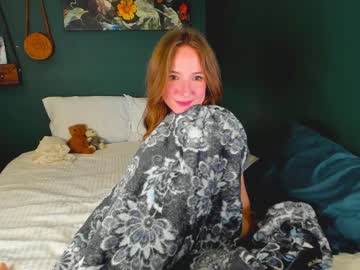 webcam girl innocentprovenguilty live cam image #4114863