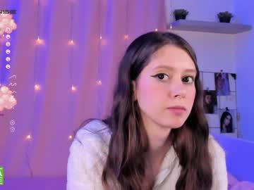 webcam girl alliesmiths live cam image #2663960