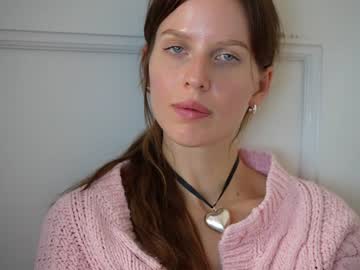 webcam girl ellaa91 live cam image #2992767