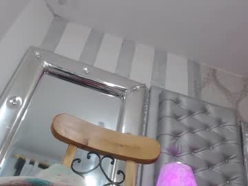 webcam tranny sofia_gold_ live cam image #2608050
