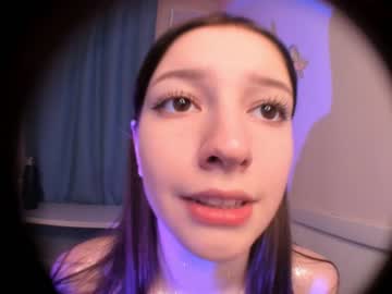 webcam girl abigailkeira live cam image #5822327
