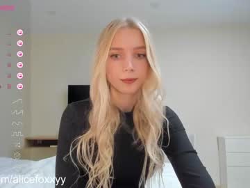 webcam girl oh_honey_ live cam image #5665287
