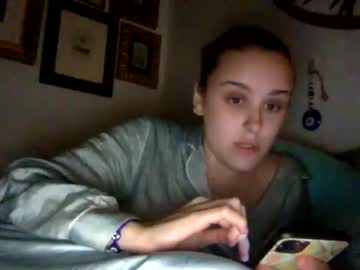 webcam girl brattyslutof live cam image #114403