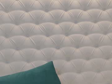 webcam girl hotfallingdevil live cam image #2790520