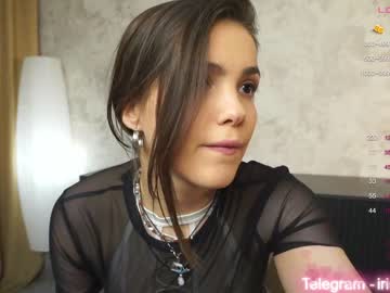 webcam couple emiliacourtney live cam image #5775428