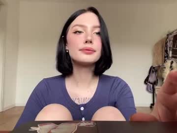 webcam tranny evelynforever live cam image #4444980