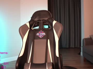 webcam girl lindamei live cam image #4341876