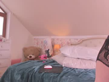 webcam girl lovexxxpink live cam image #99592