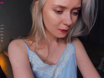 webcam girl odeliadearborn live cam image #6063433