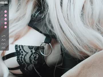 webcam girl julia_wilson live cam image #2890975