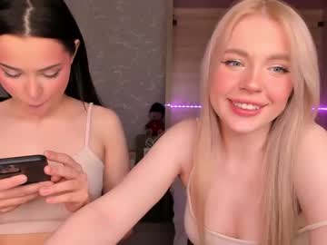 webcam girl bon_bon0 live cam image #3249584