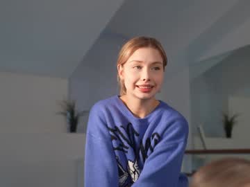 webcam girl aurmur live cam image #7065494