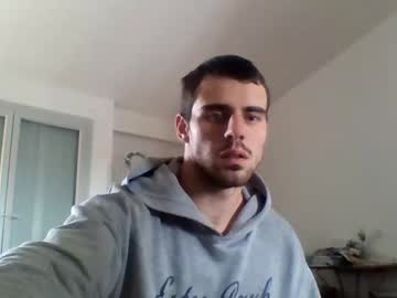 webcam man kerzo29 live cam image #3000268