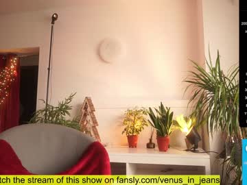 webcam girl venus_in_jeans live cam image #5994308