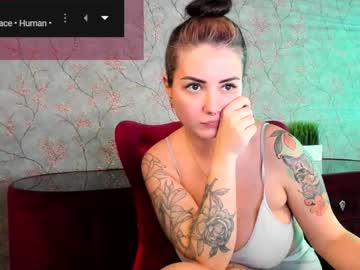 webcam girl elliy_coy live cam image #4167647