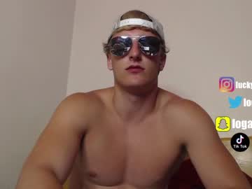 webcam man luckyloganx live cam image #4586944
