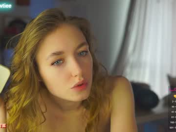 webcam girl _taylor_swift live cam image #4045860