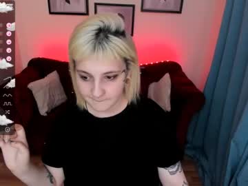 webcam girl yolandi_toit live cam image #2221111